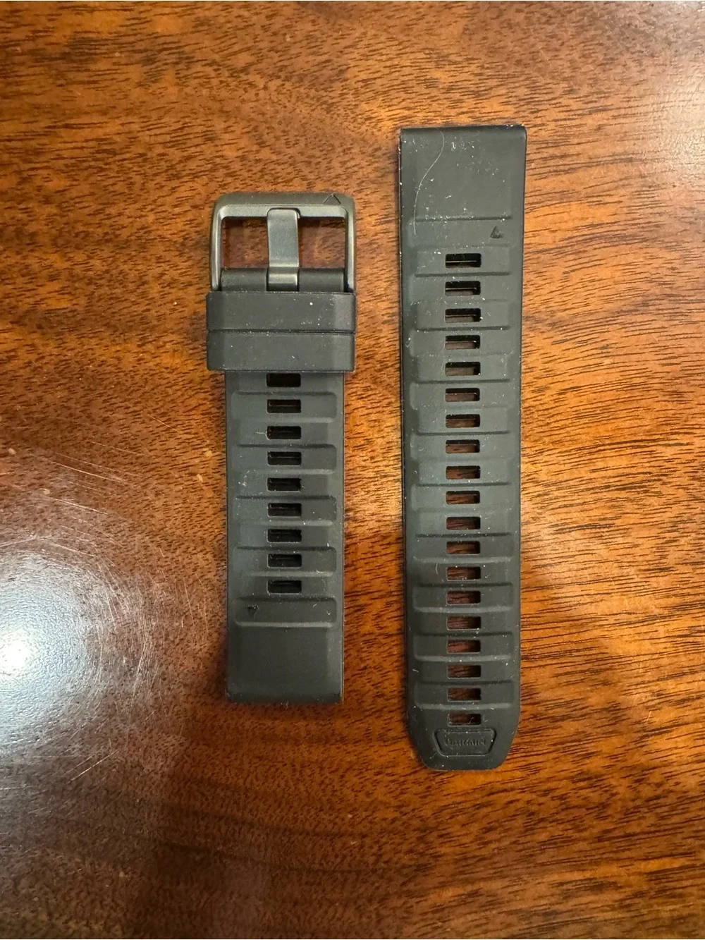 Garmin Black Silicone QuickFit 22mm Watch Band. New in box